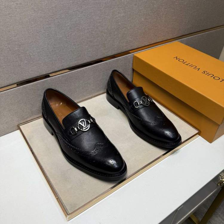 Picture of Louis Vuitton Shoes _SKULVsz39-44hnq100514806